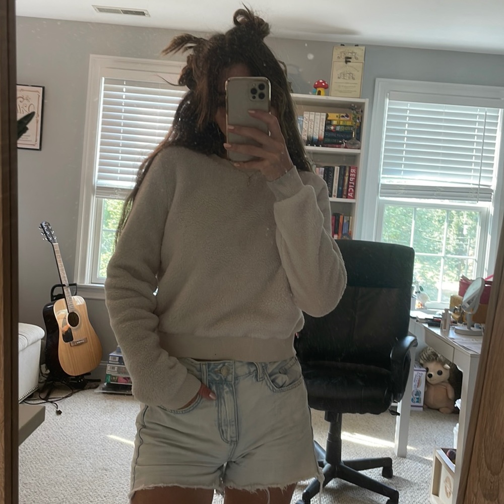 Fluffy top